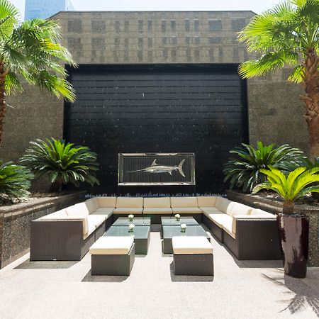 Ritz Carlton Difc Downtown Dubai Hotel Exterior photo