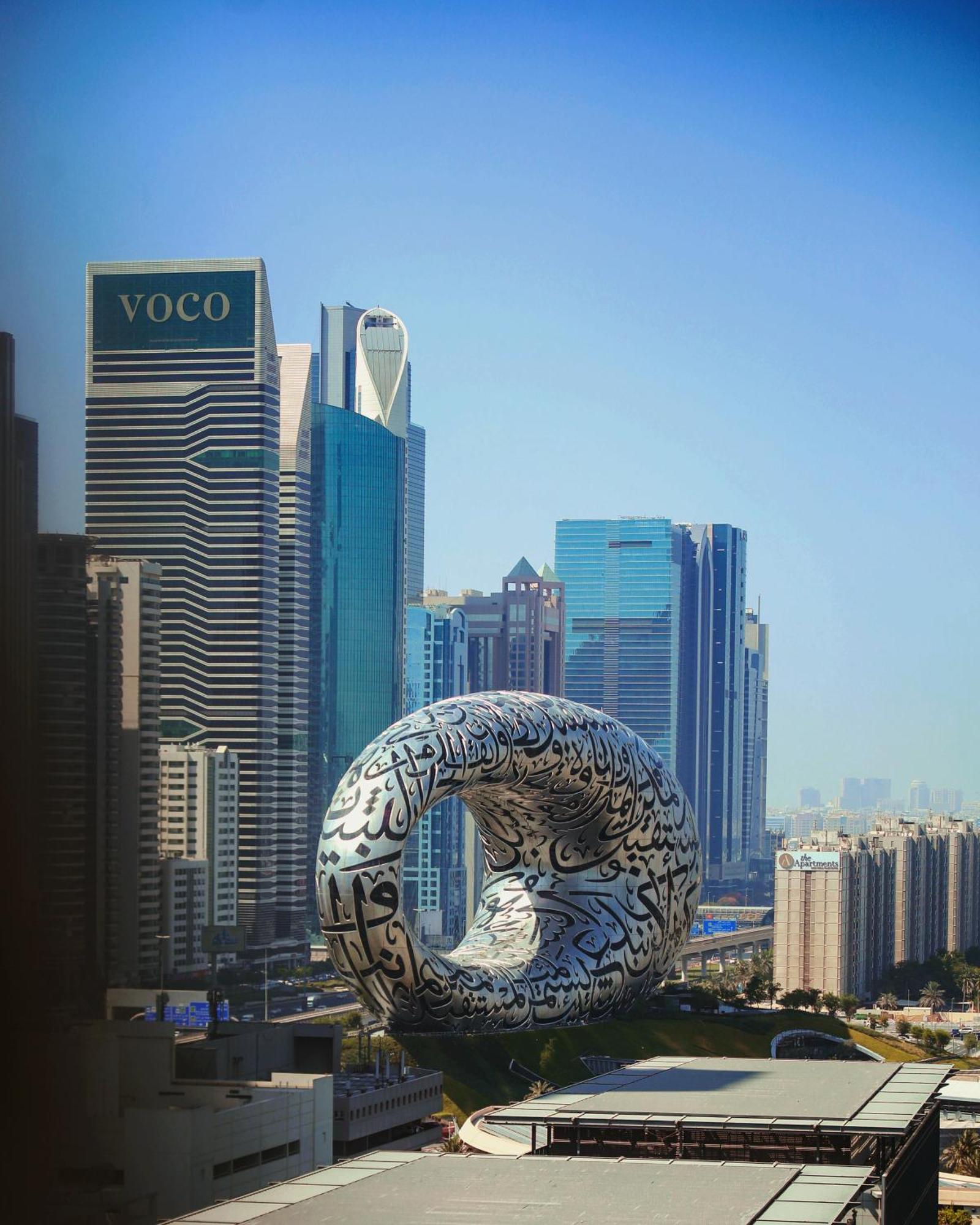 Ritz Carlton Difc Downtown Dubai Hotel Exterior photo